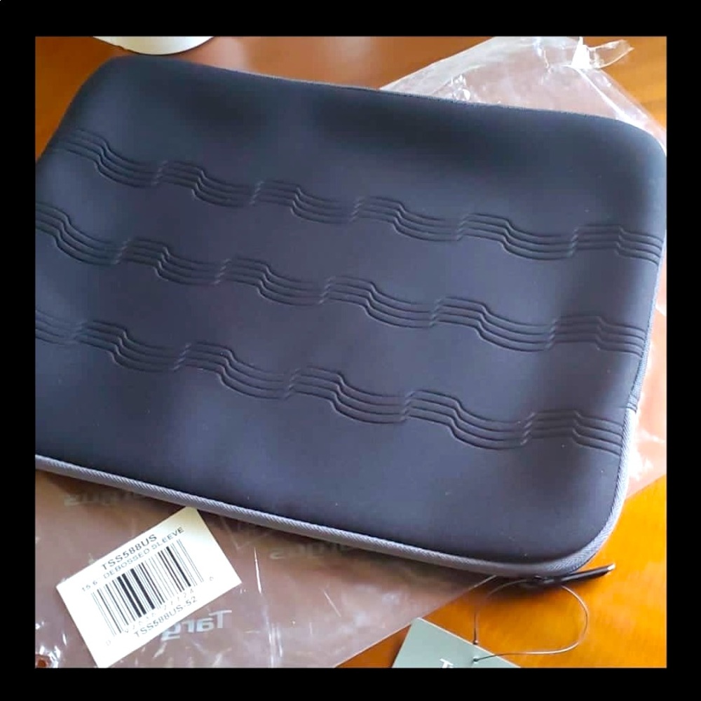 Blue laptop sleeve